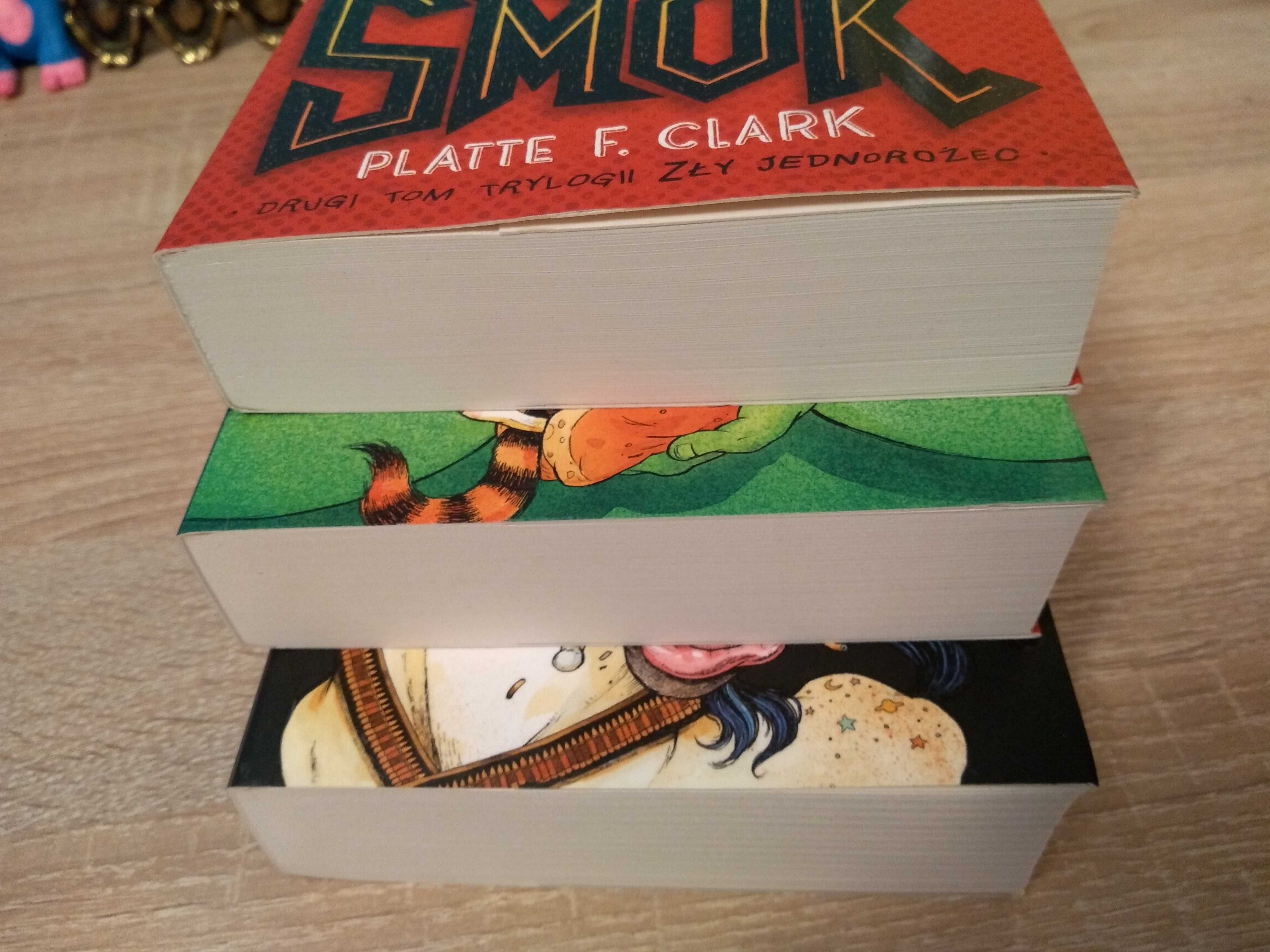 Zły jednorożec Puchaty smok Miły ogr, Platte F. Clark