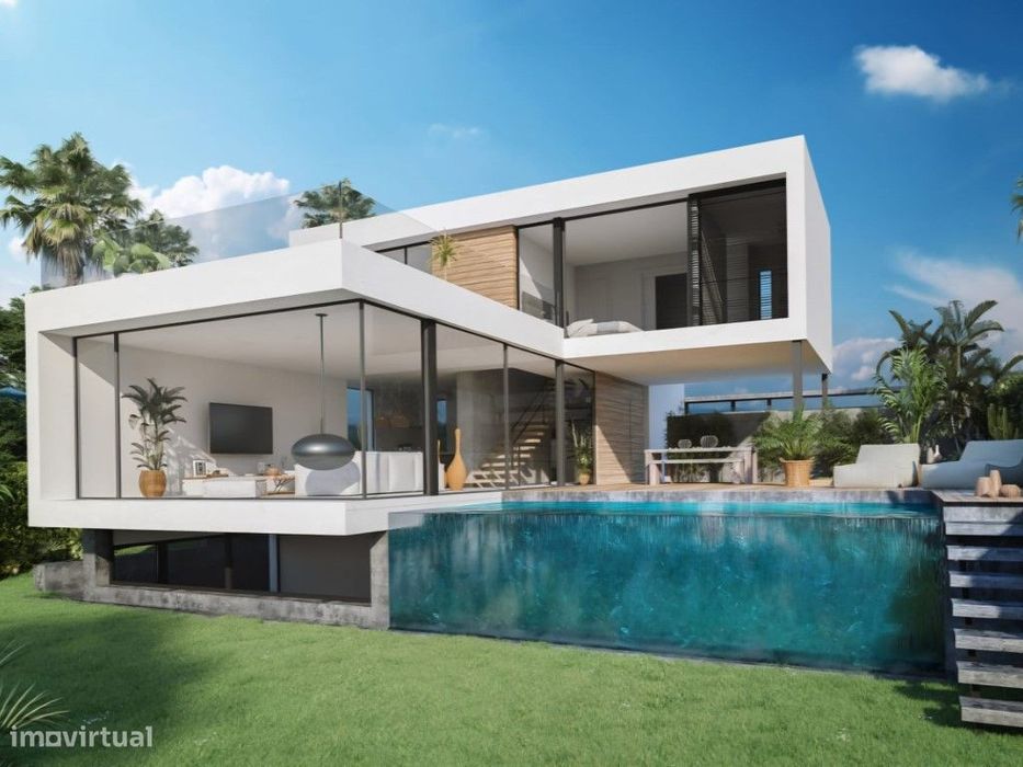 Terreno para construção com vista mar na Nazaré