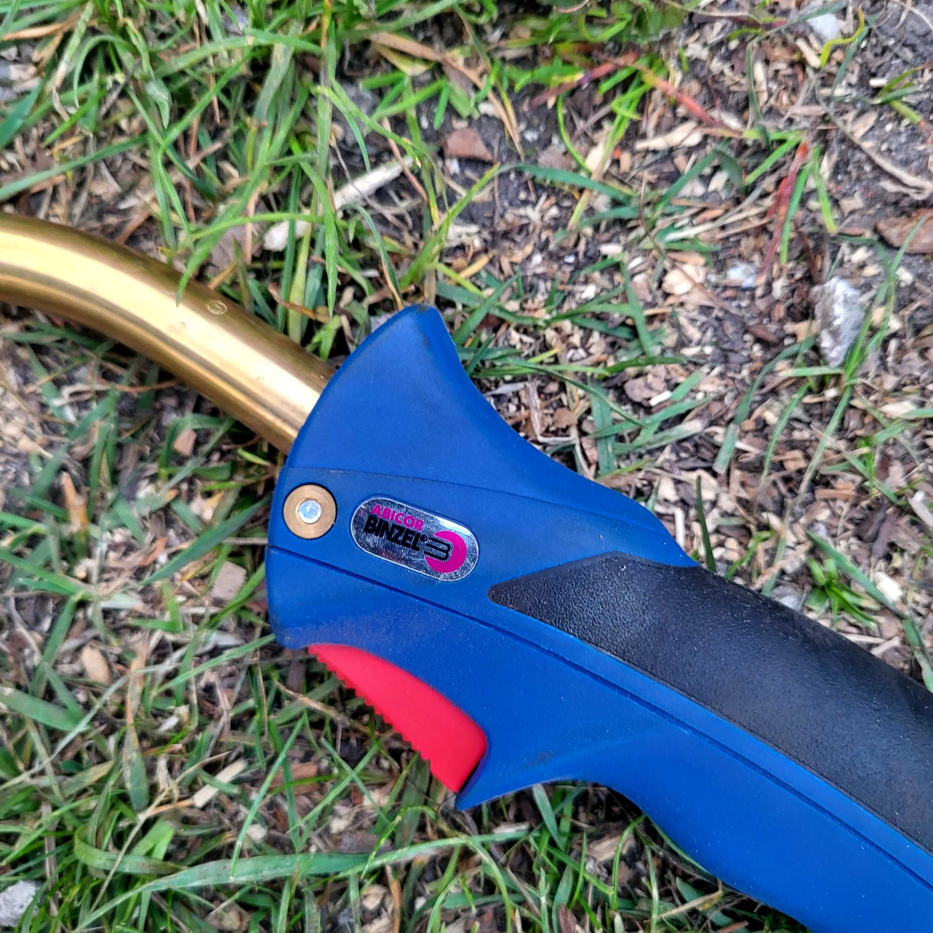 Uchwyt spawalniczy MIG/MAG ABICOR BINZEL MB GRIP 501 D 5m