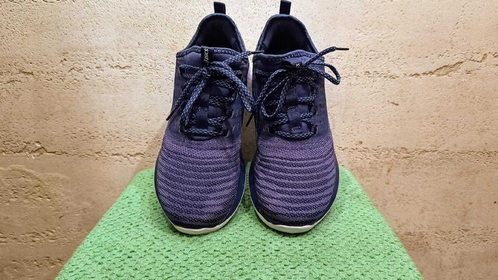 Damskie buty do biegania ASICS FUZETORA TWIST r.39,5 stan idealny