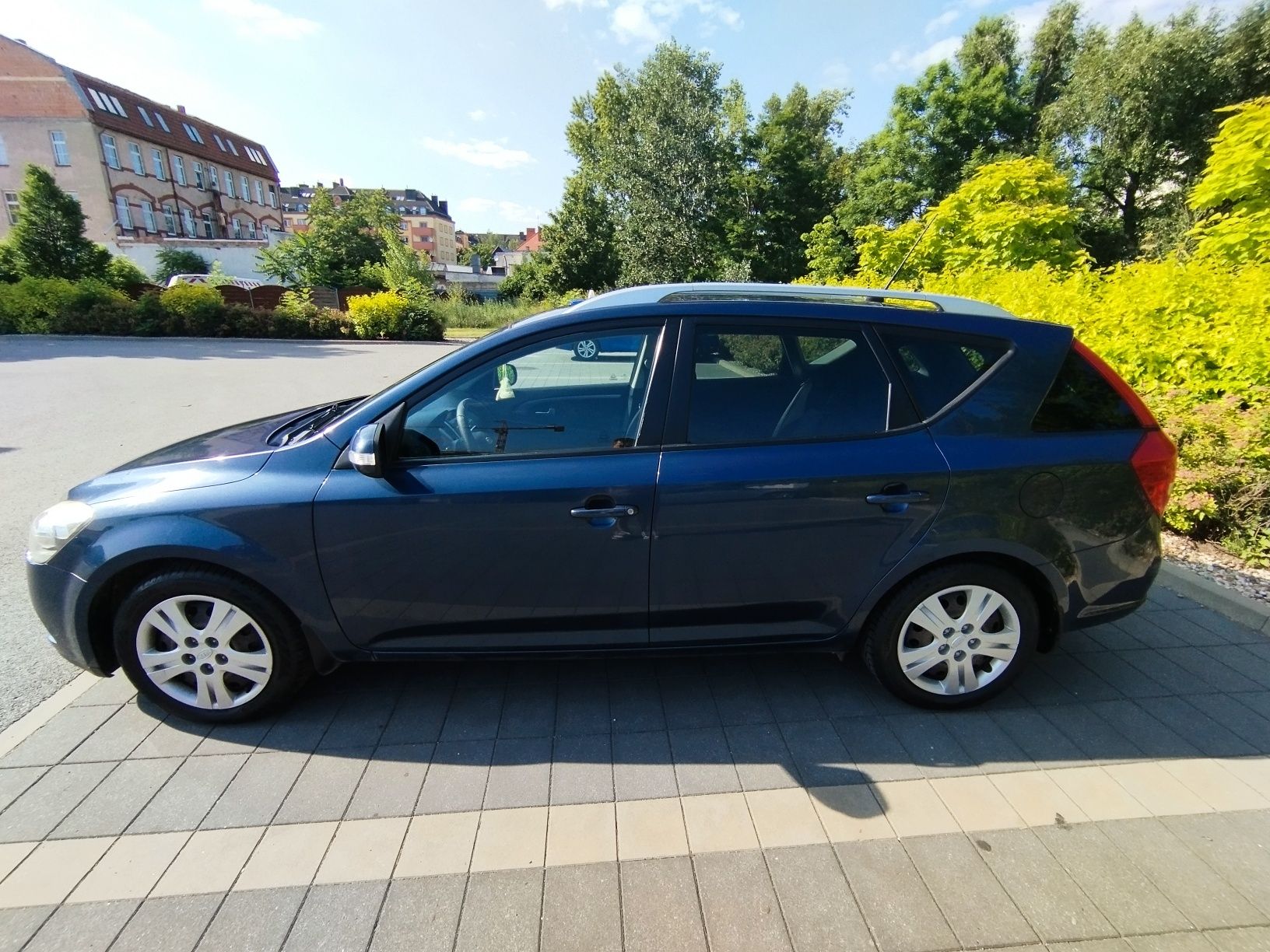 Kia Cee'd 2010 1.6 57000 przebiegu