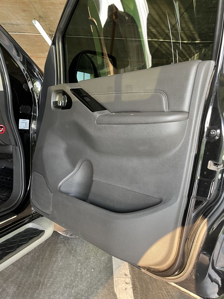 Nissan Pathfinder 2011