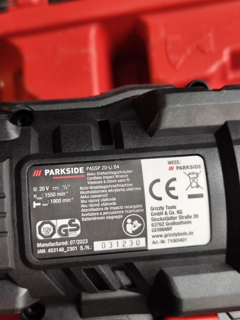 Акумуляторний ударний гайковерт Parkside PASSP 20-Li С4
