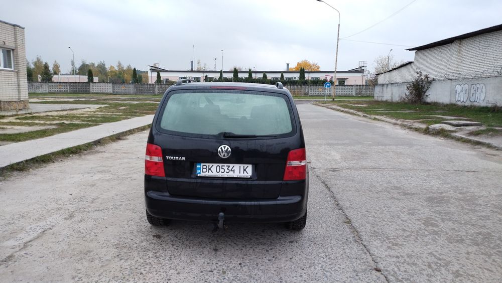 Volkswagen Touran 1.6 mpi