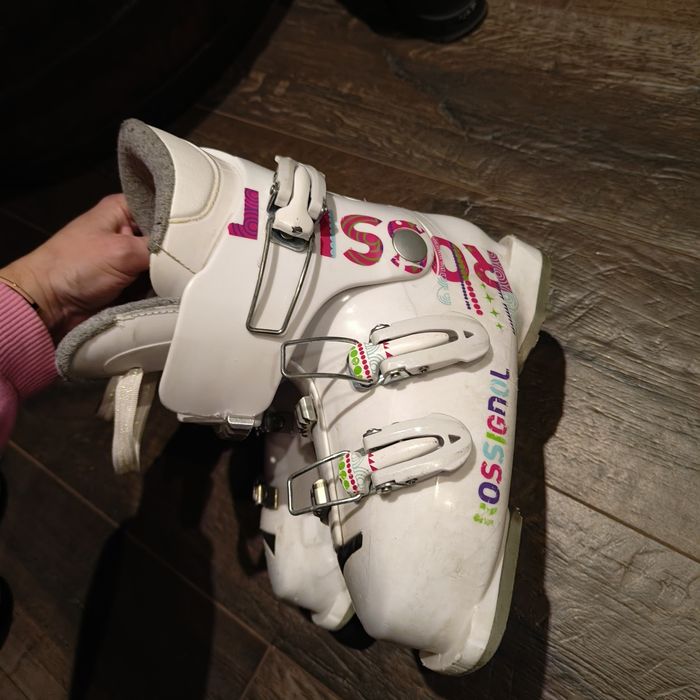 21,5 cm buty narciarskie Rossignol