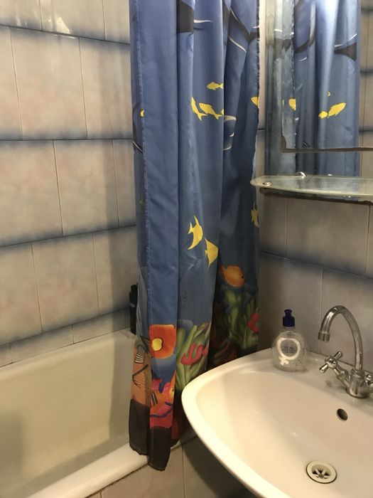 Здається 2-3кім Комарова-Скальда автовокзал