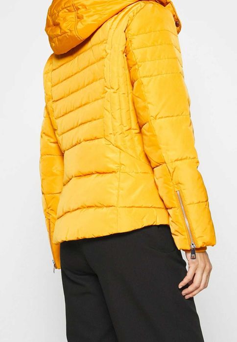 ESPRIT Thinsulate 3M зимова куртка пуховик на тінсулейті Гіпоалергенна