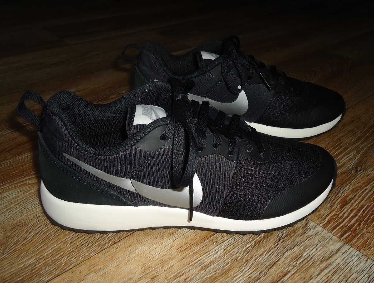 Женские кроссовки Nike Elite Shinsen