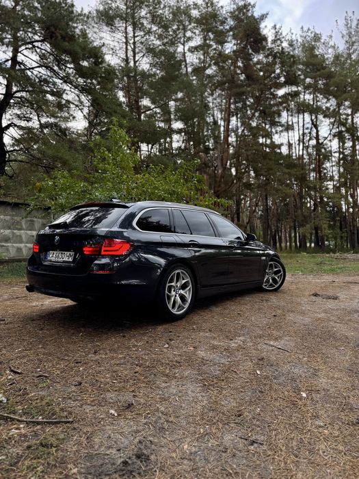 Продам BMW F11 520d 2012р. Гарна комплектація! АКПП Задній привод!