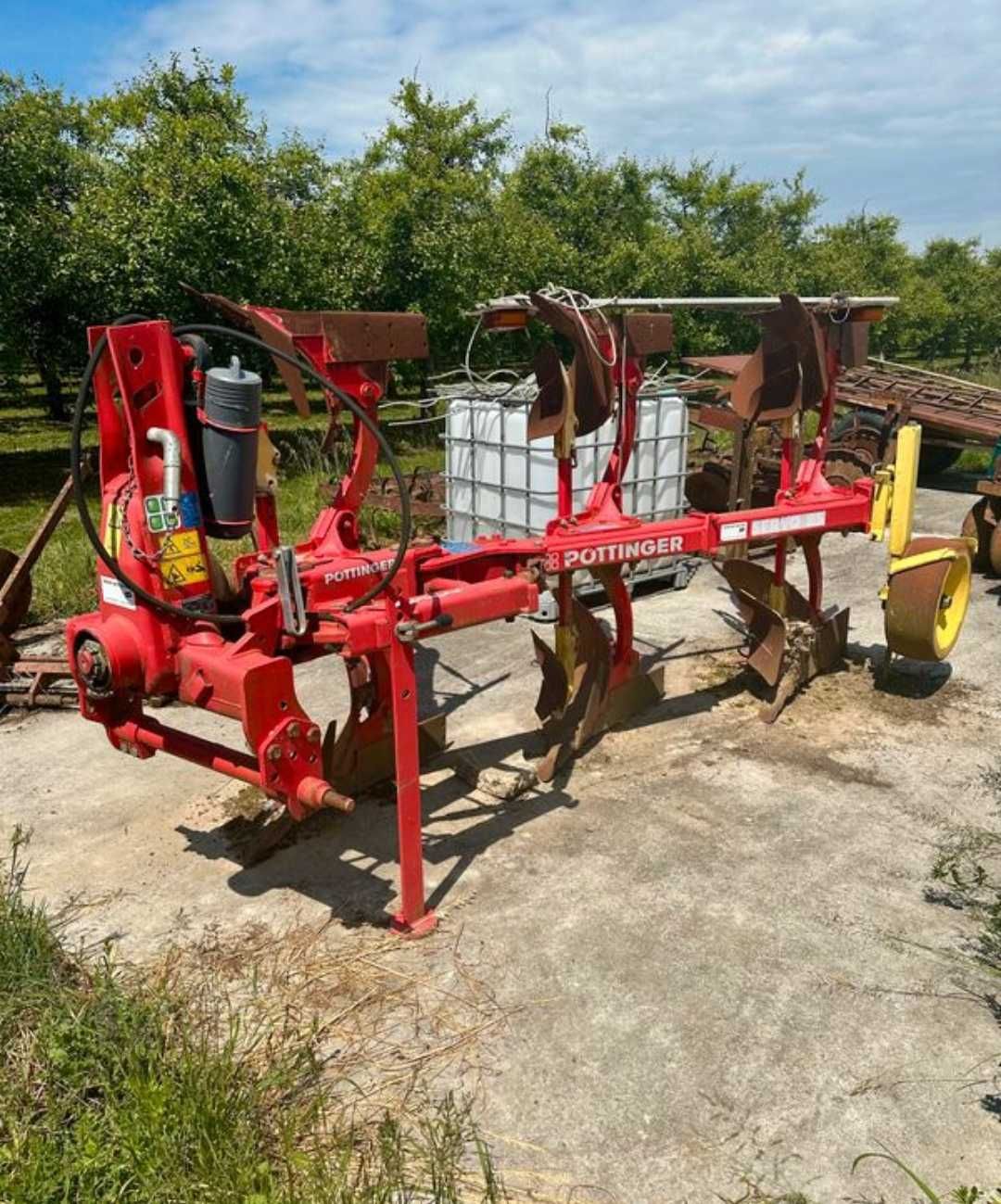Charrua pottinger servo 25