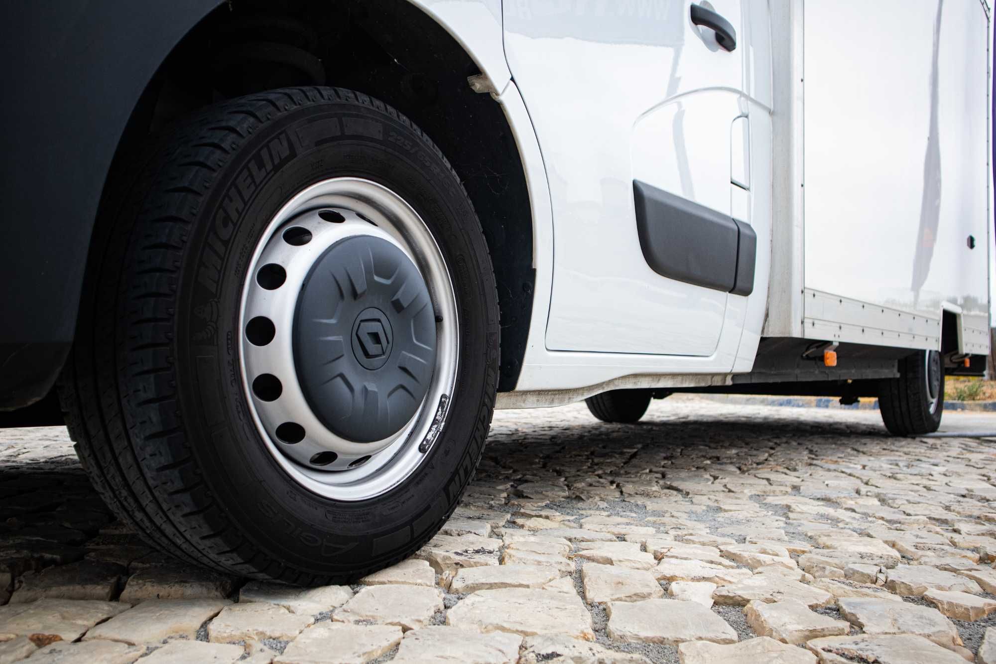 Renault master 2.3