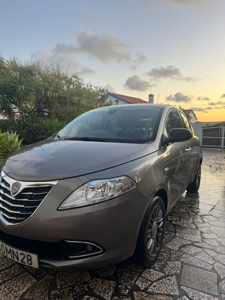 Lancia Ypsilon 1.3 JTD multijet 2011