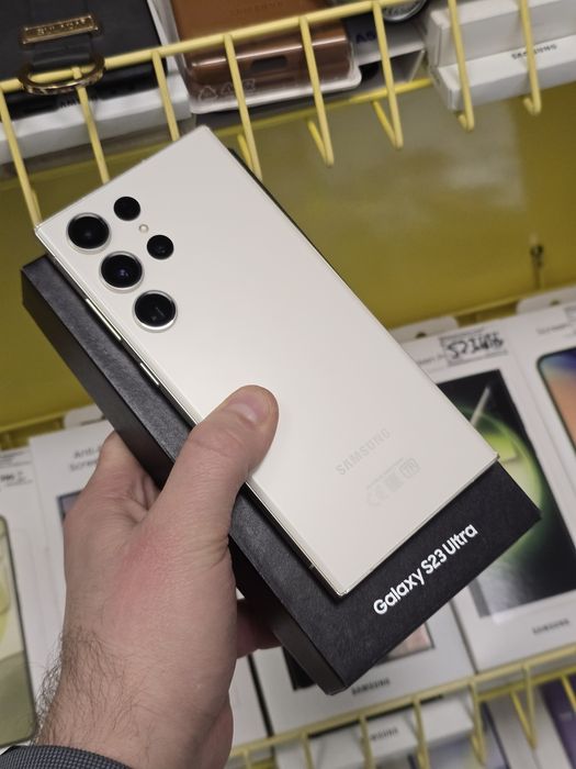 Samsung Galaxy S23 Ultra 12/256gb в заводських плівках, на подарунок