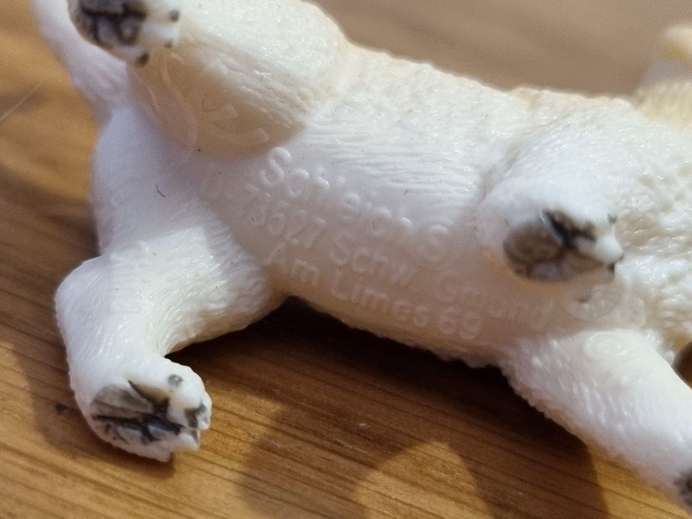 Szczeniak schleich pies