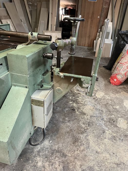 Maquina Universal MIDA