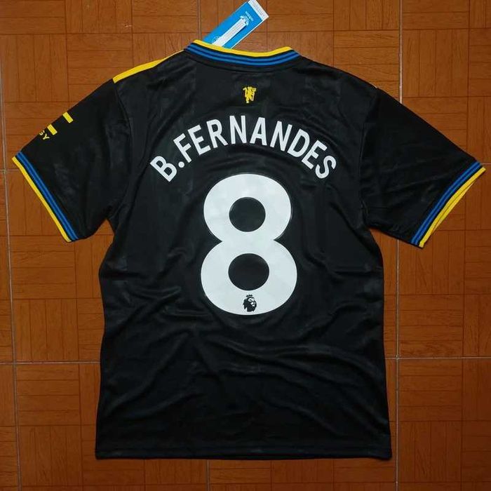 Camisola Secundária Manchester United 2025/26 - Bruno Fernandes #8