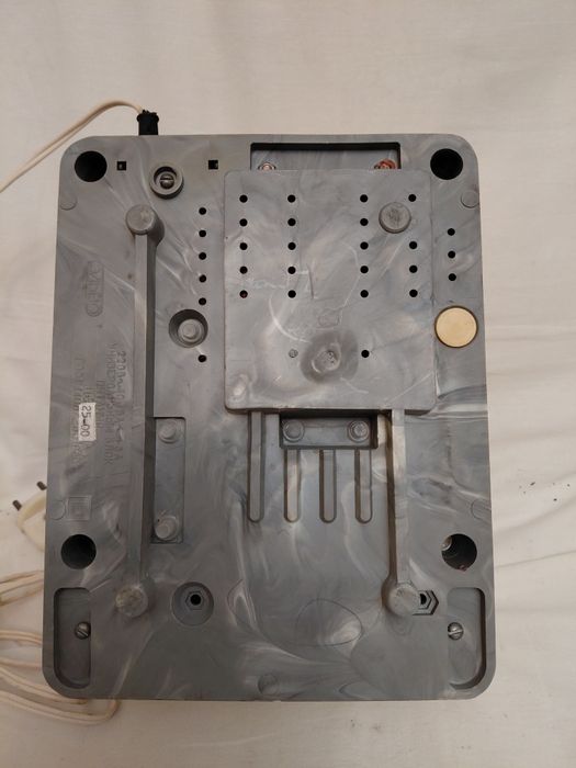 Універсальний блок живлення УБП-400, новий в коробці.