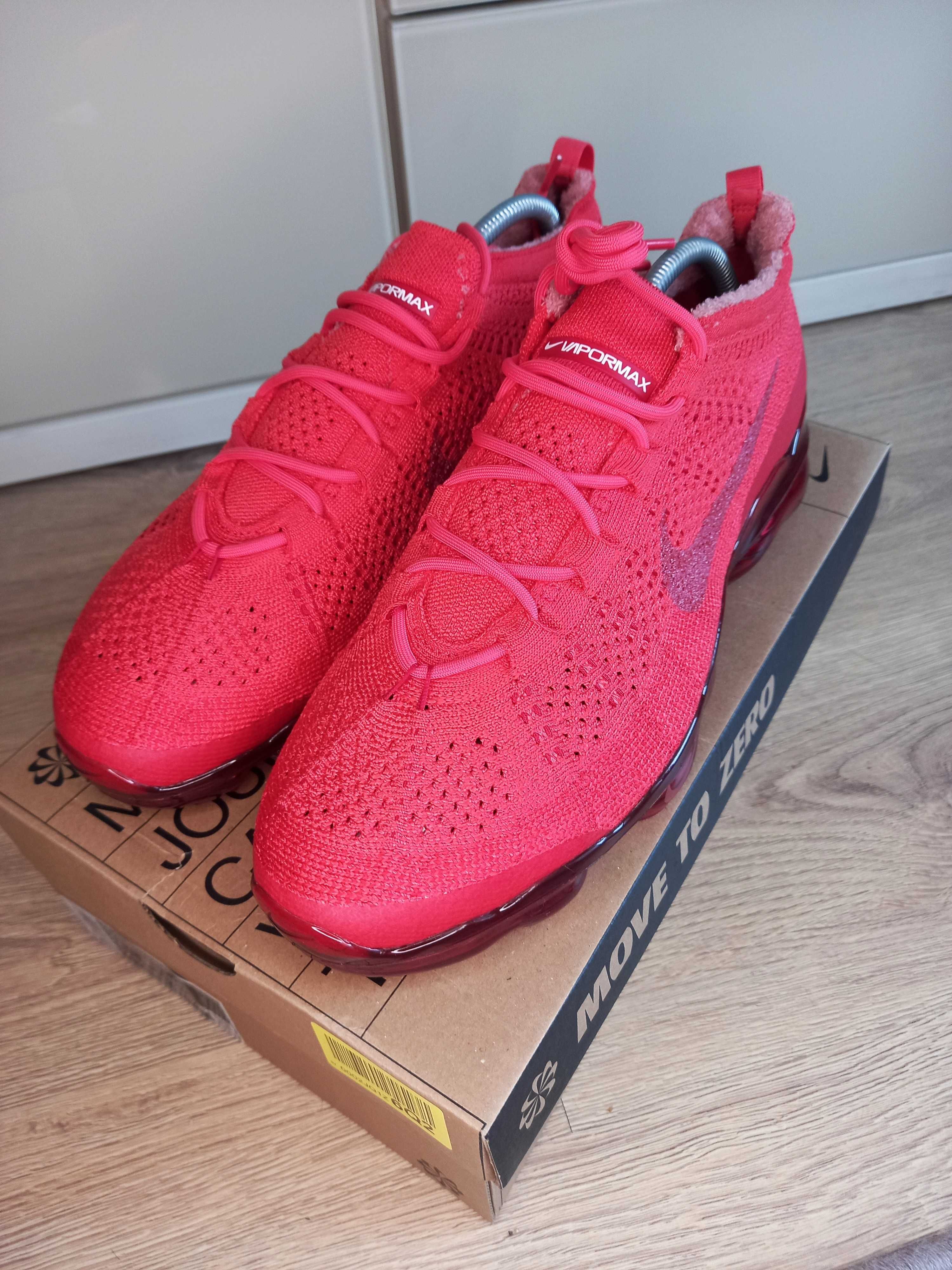 Nike VaporMax 2023 Flyknit red