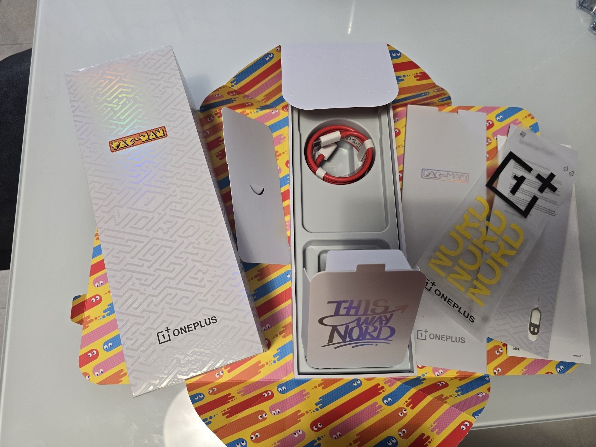OnePlus Nord 2 Pacman edition