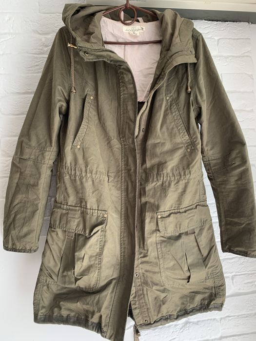 Продам куртки деми
