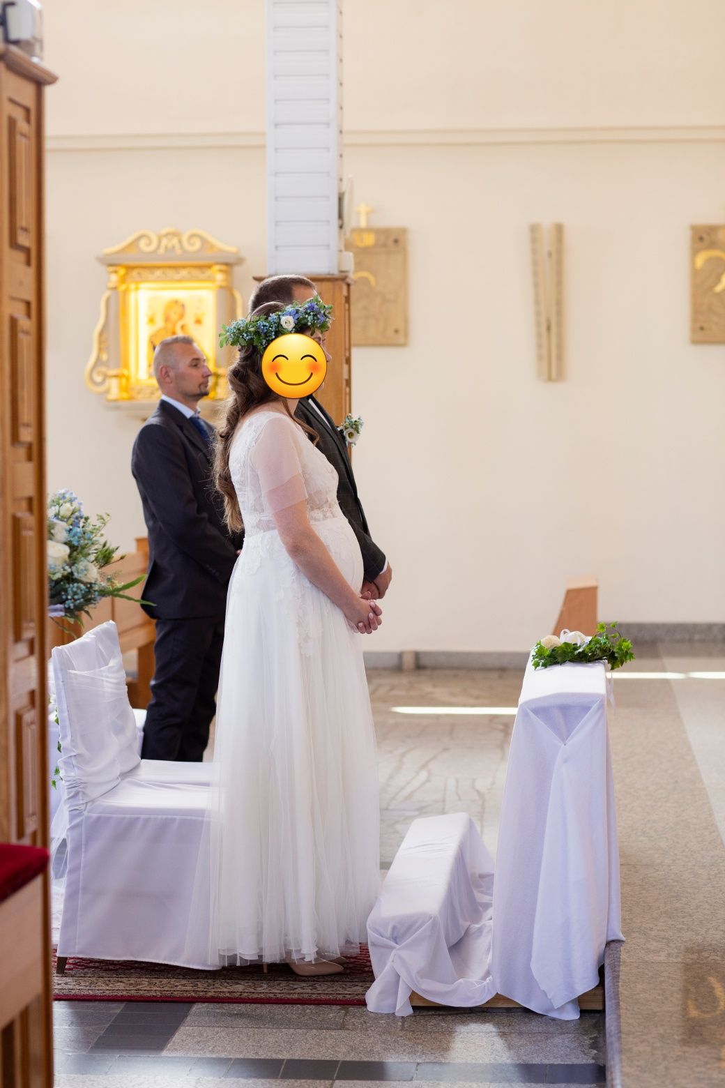 Ciążowa suknia ślubna
