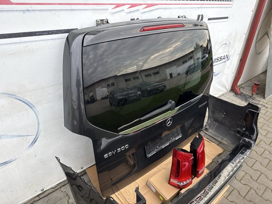 Бампер ляда кришка багажника стоп фонарь V-class Vito W447 Віто Веклас