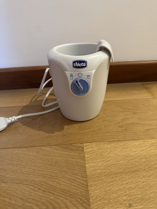 Aquecedor de biberões chicco (usado)