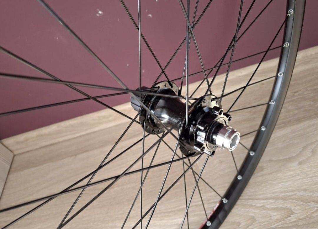 Nowe koło 27,5 dt swiss formula boost 12x148 mocne