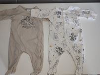 Pajacyki niemowlęce 56 h&m