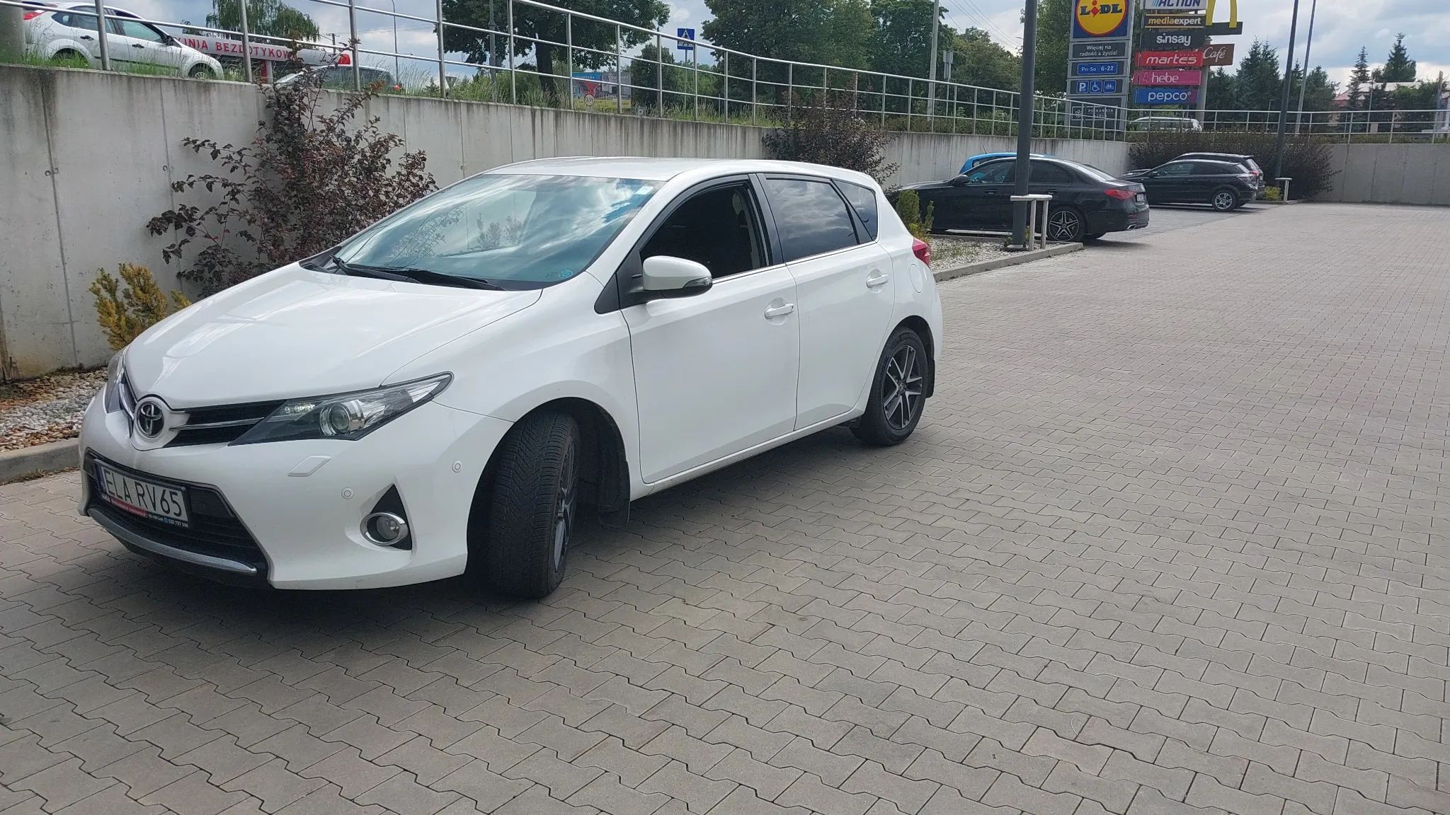 Toyota Auris Toyota Auris na sprzedaż