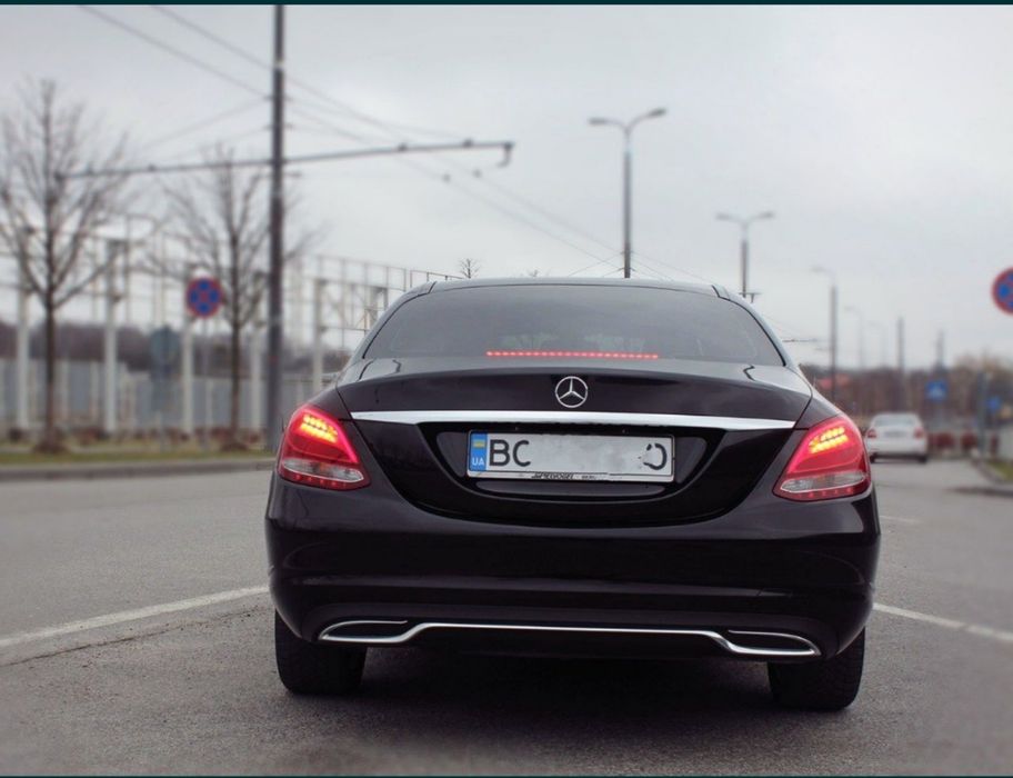 Продам С клас w205 2015 D