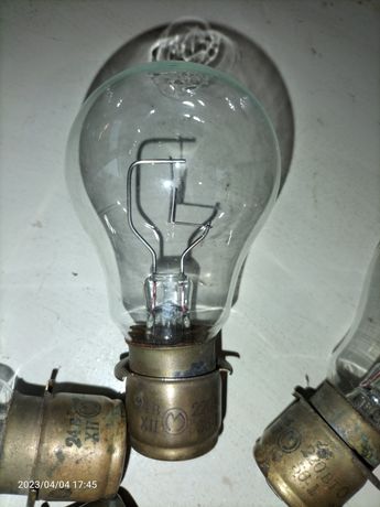 Прожекторна лампочка ПЖ 24-220 Вт.