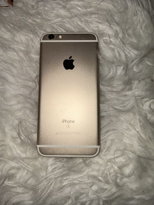 iPhone 6s 64GB złoty + 7 etui