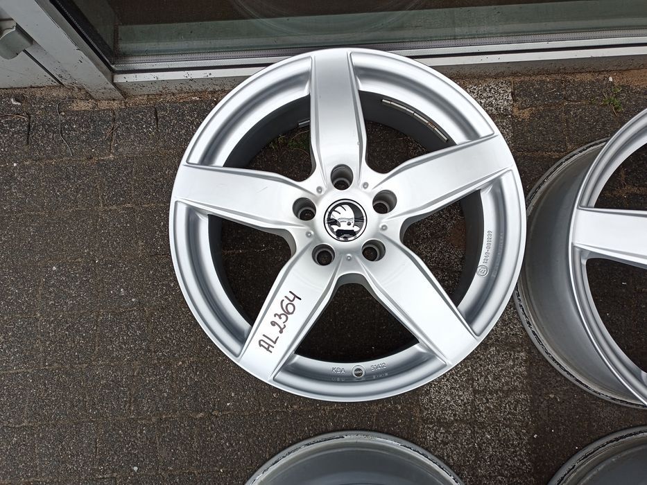 17" Skoda Karoq Kodiak Superb Octavia Audi A6 A4 B8 Vw Passat Arteon
