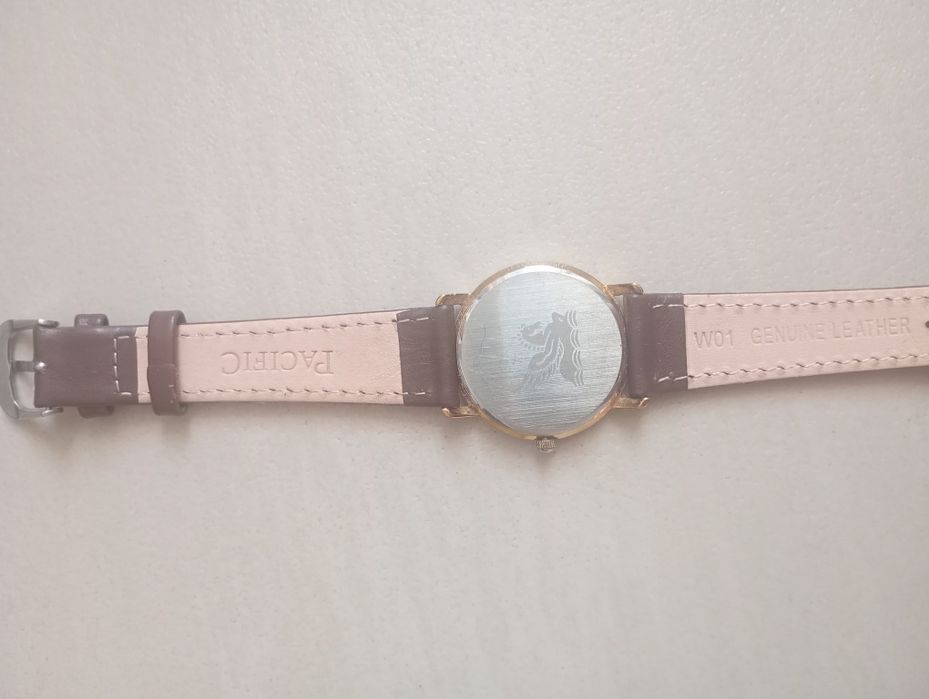 Zegarek damski szwajcarskiej marki Tissot Swiss Made Vintage