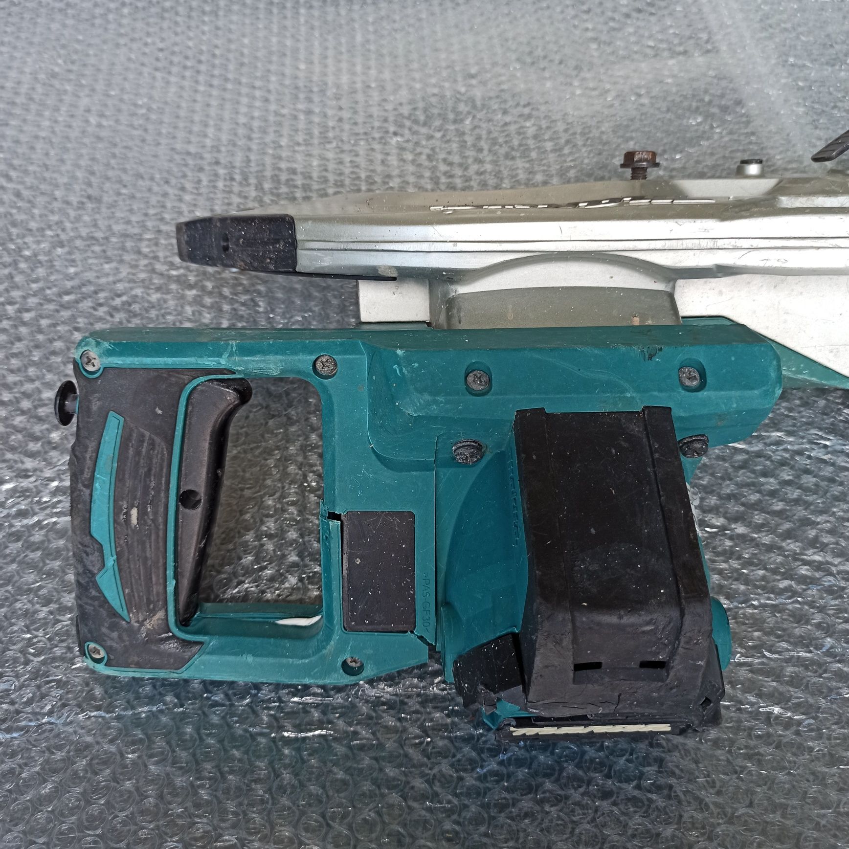 SILNIK SPRAWNY 100% Piła ukośnica z posuwem MAKITA LS1019 LS1019L