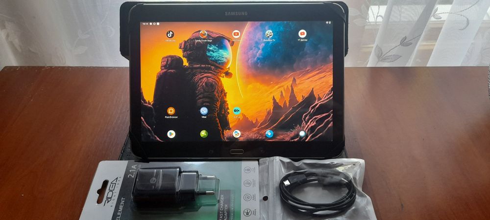 SAMSUNG tab4 10,1"  Андроід 11, батарея 8 годин Для ютуба