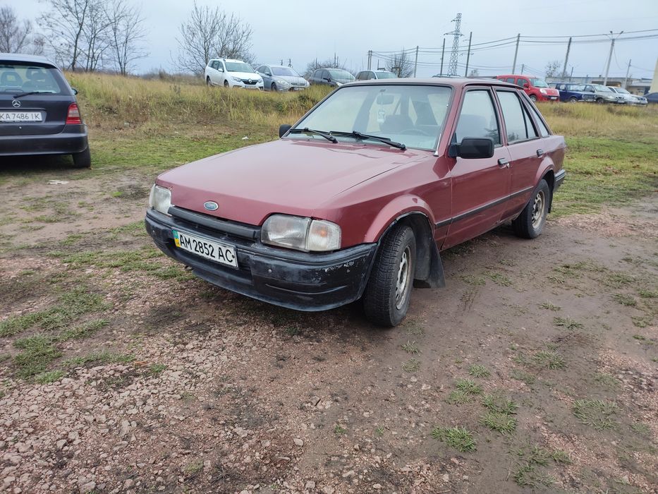 Продам фордец в суперовому стані на газу