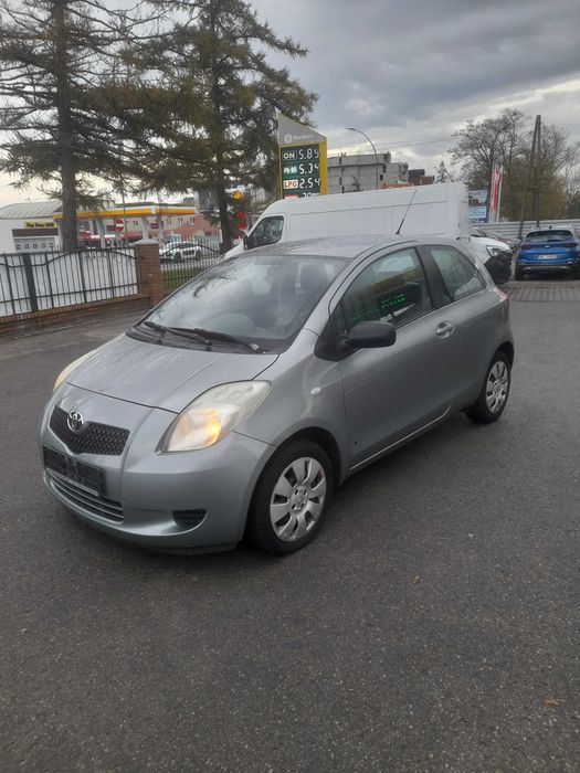 Części Toyota Yaris 1.3 Benzyna 2006 CAŁA NA CZĘŚCI !!