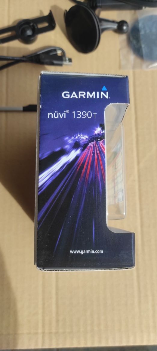 Vendo GPS Garmin nüvi 1390T