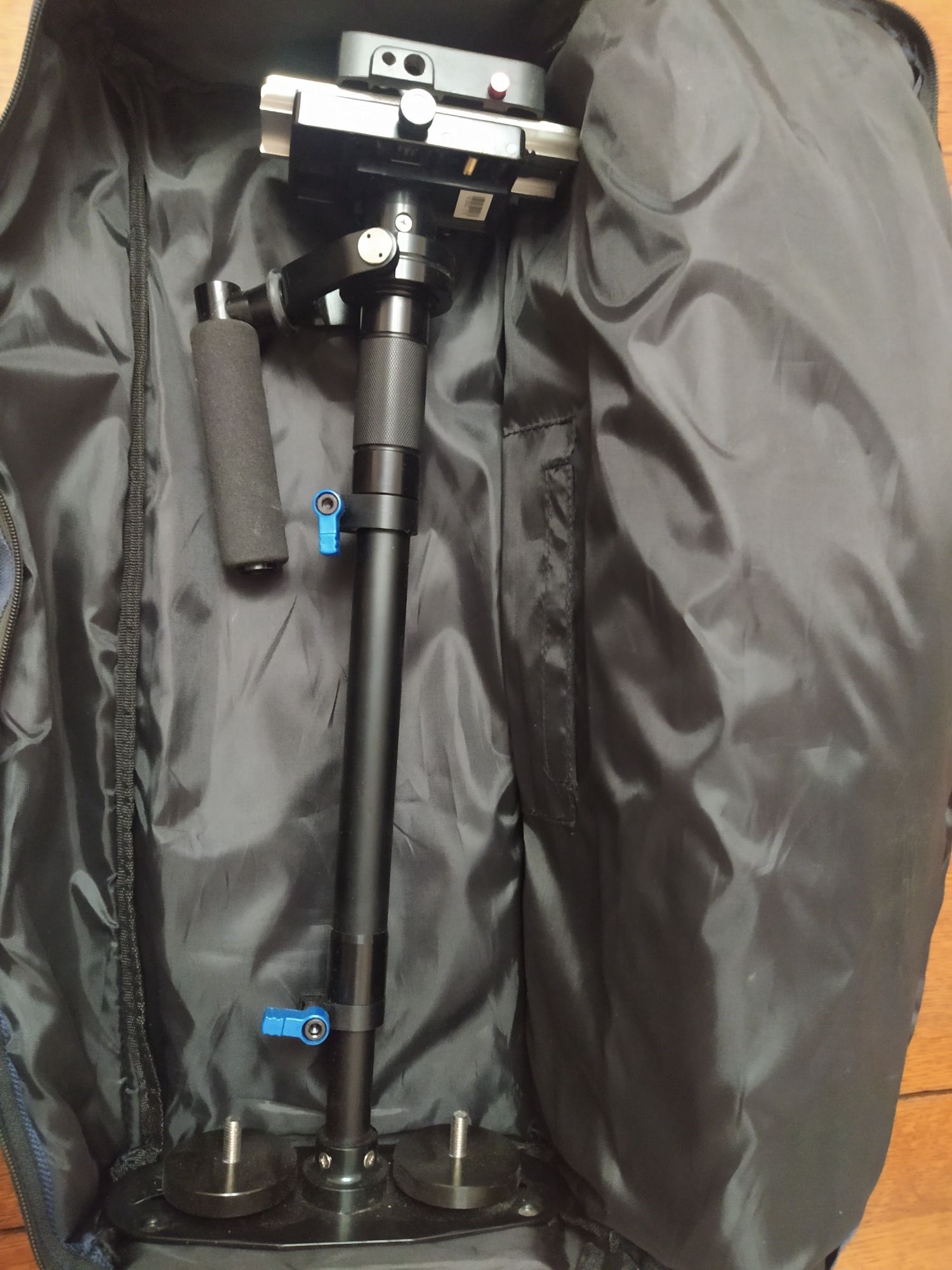 Стедікам Wondlan Hand-held Stabilizer з плавающим підшипником + manfro
