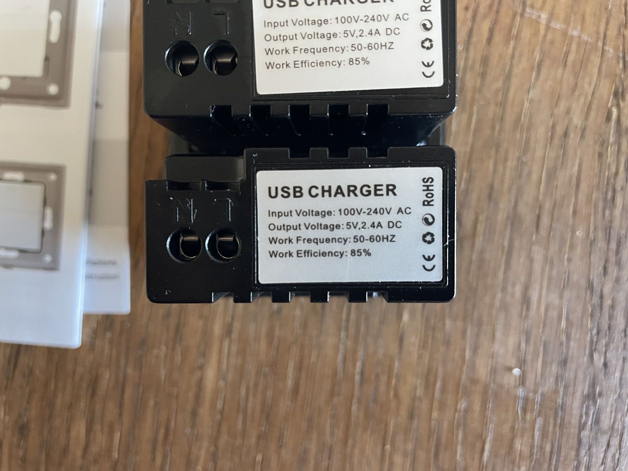 Ładowarki ładowarka gniazdo ścienne czarne BSEED 2x 2xUSB (4x)