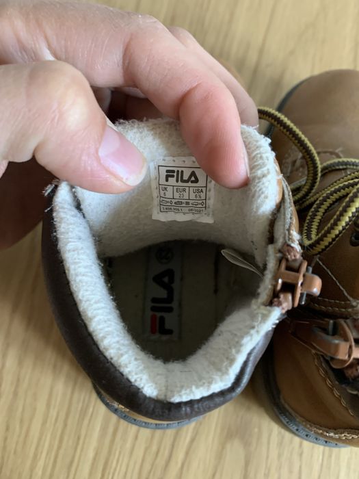 Buty jesienne trzewiki chłopięce dziecięce 23 FILA