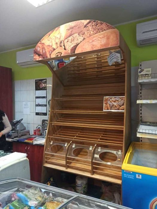 Regał na pieczywo
