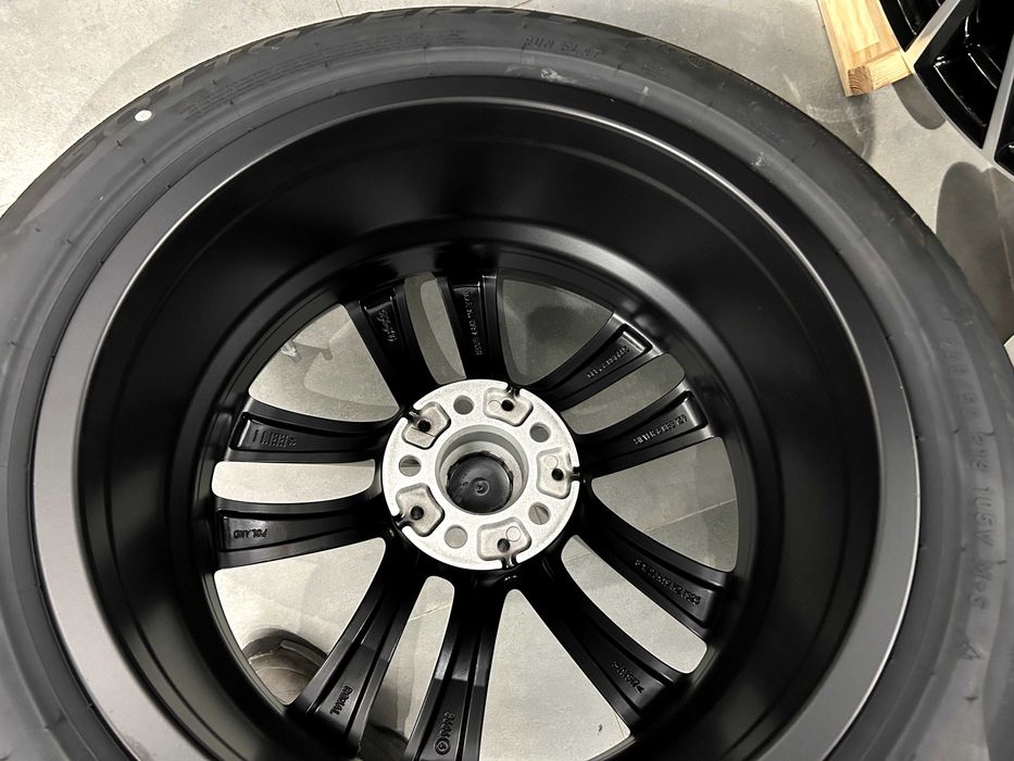 Oryginalne koła zimowe BMW 19 5x112 G01 G45 X3 G02 X4 Pirelli 245/50
