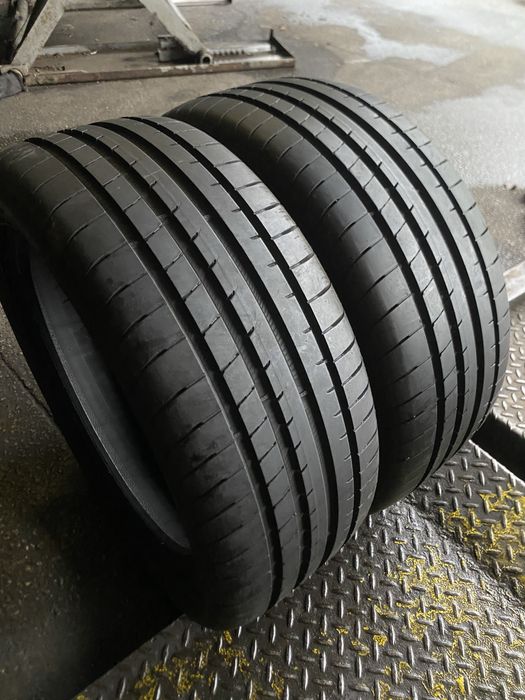 Pneus 245/45/18 Goodyear Eagle F1