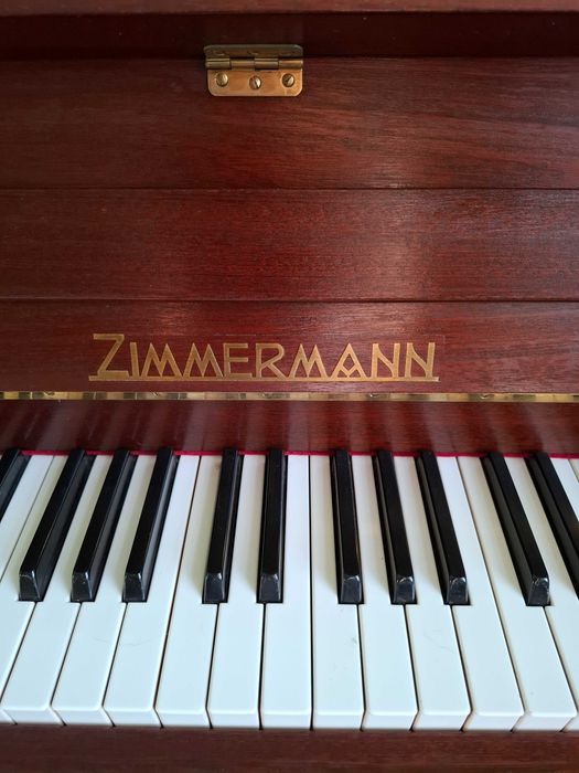 Немецкое пианино "Zimmermann (Циммерманн)