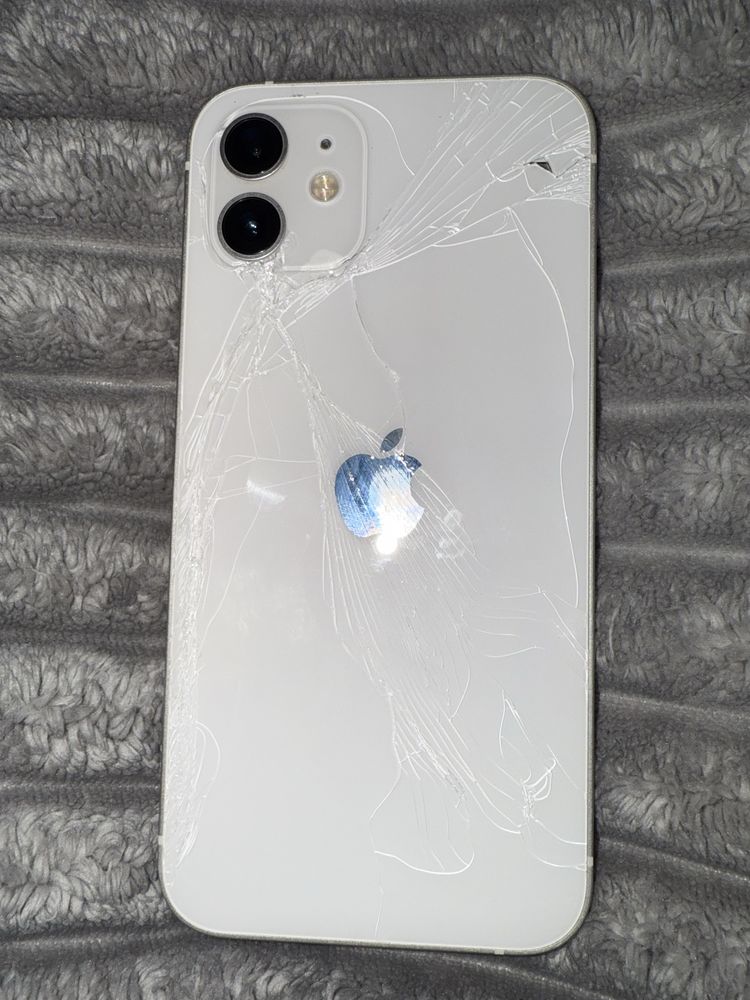 Iphone 12 bialy 128gb