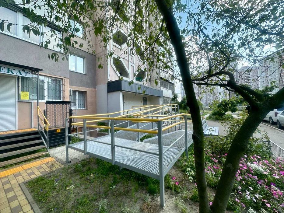 Топ локація! Григоренко 27 Продаж комерція с бізнесом