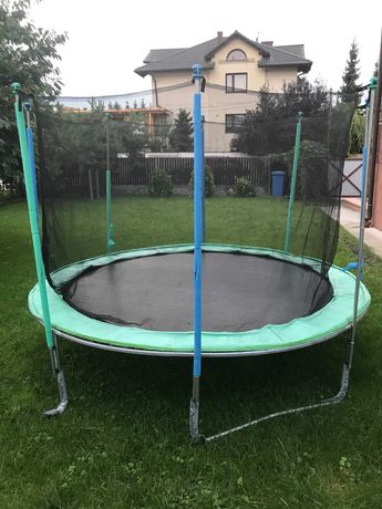 Sprzedam trampolinę 305cm